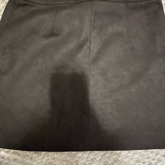 Forever 21 suede black mini skirt sz m euc zip up slim fit - Picture 5 of 10